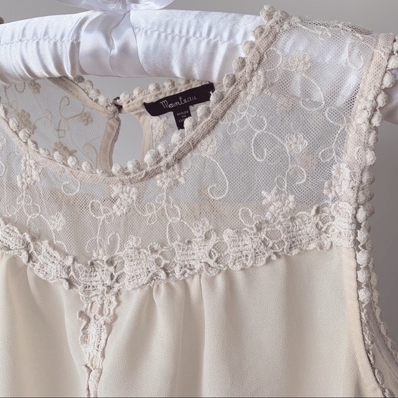 Cute Detail Sheer Tank - Picture 2 of 3